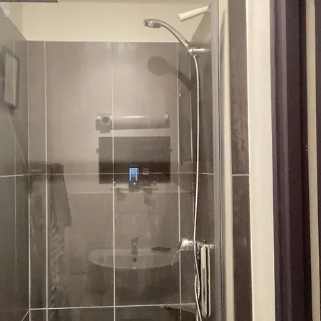 Country house T2 Pres Des Thermes De Avec Accueil Chaleureux Et Inclus - Fr-1-584-339
