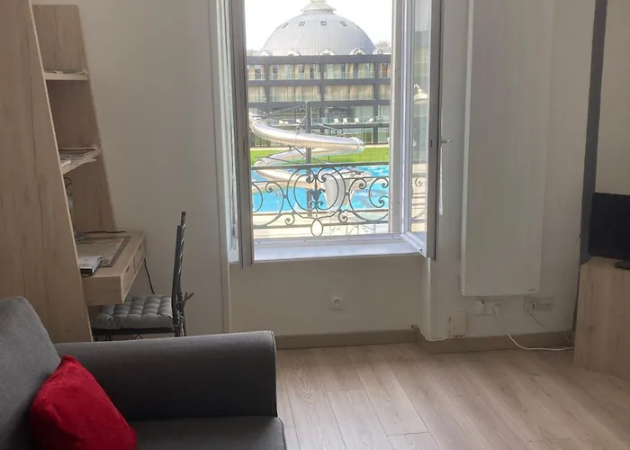 T2 Pres Des Thermes De Avec Accueil Chaleureux Et Inclus - Fr-1-584-339